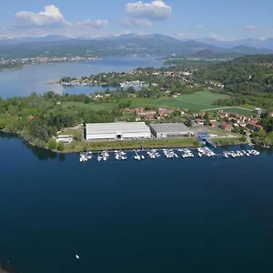 Houseboat Noemi Yacht Club Marina Di Verbella , Lisanza Italia